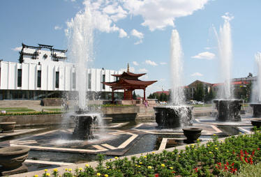 Вірші про міста Росії: Кизил